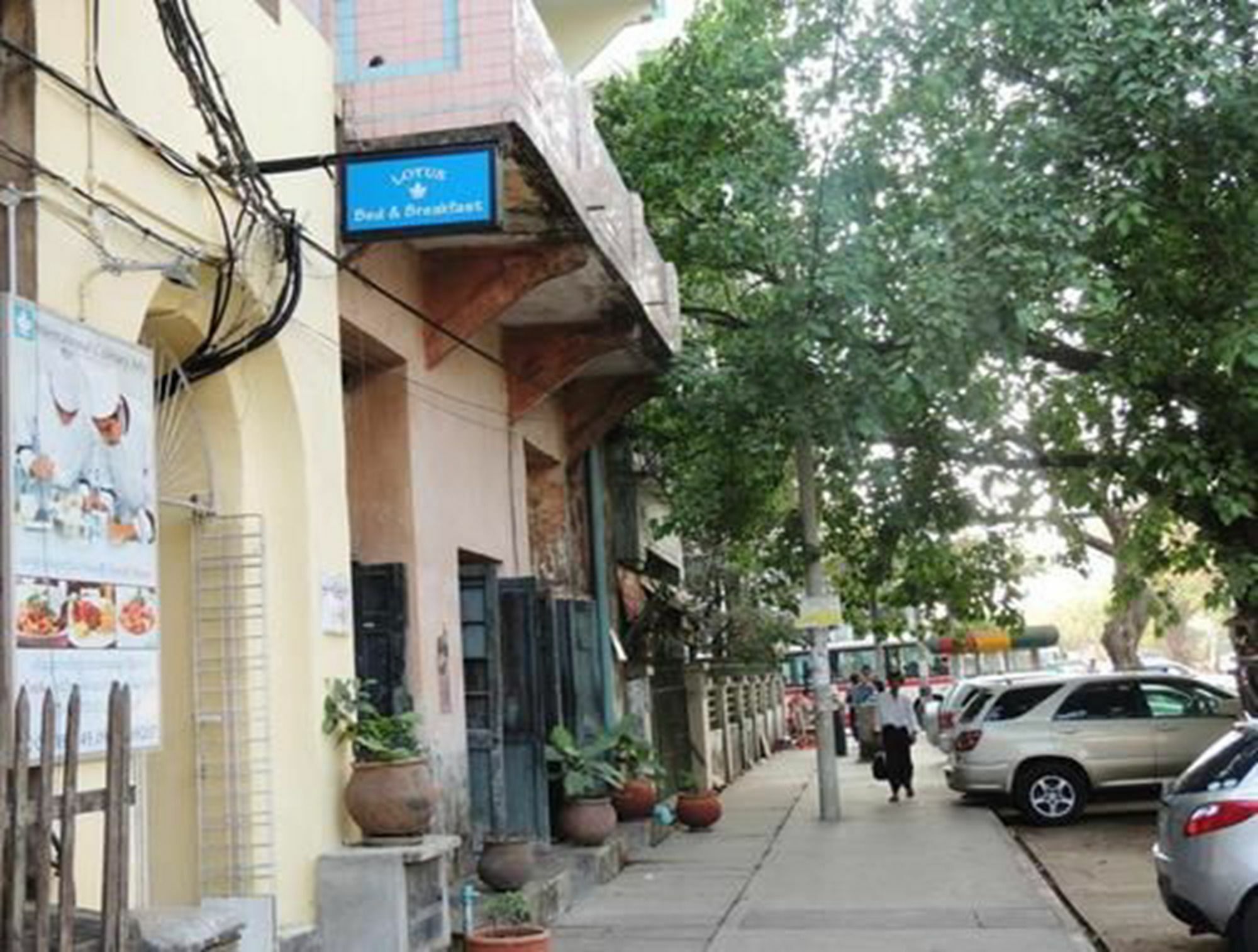 Lotus Bed & Breakfast Yangon Ngoại thất bức ảnh