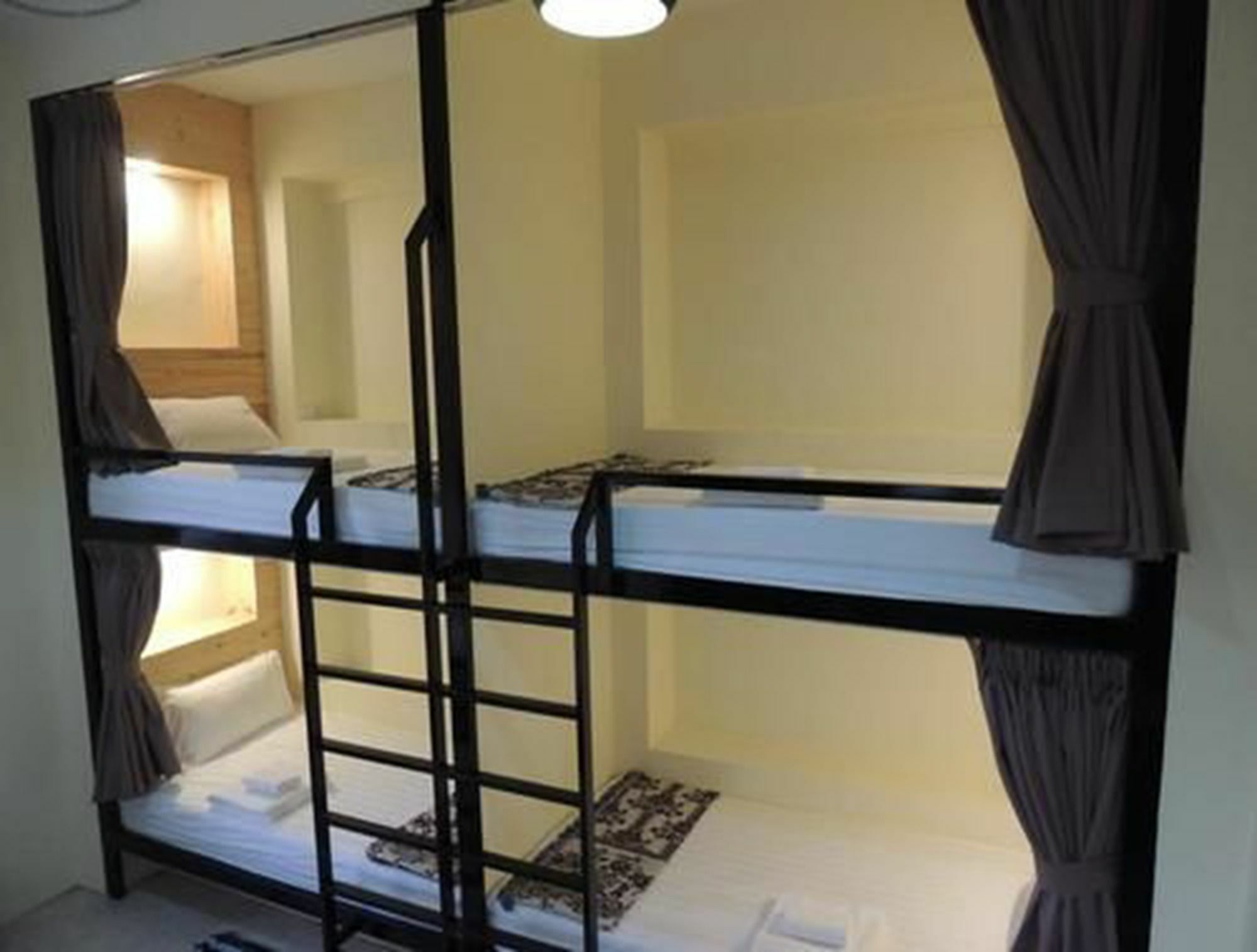 Lotus Bed & Breakfast Yangon Ngoại thất bức ảnh